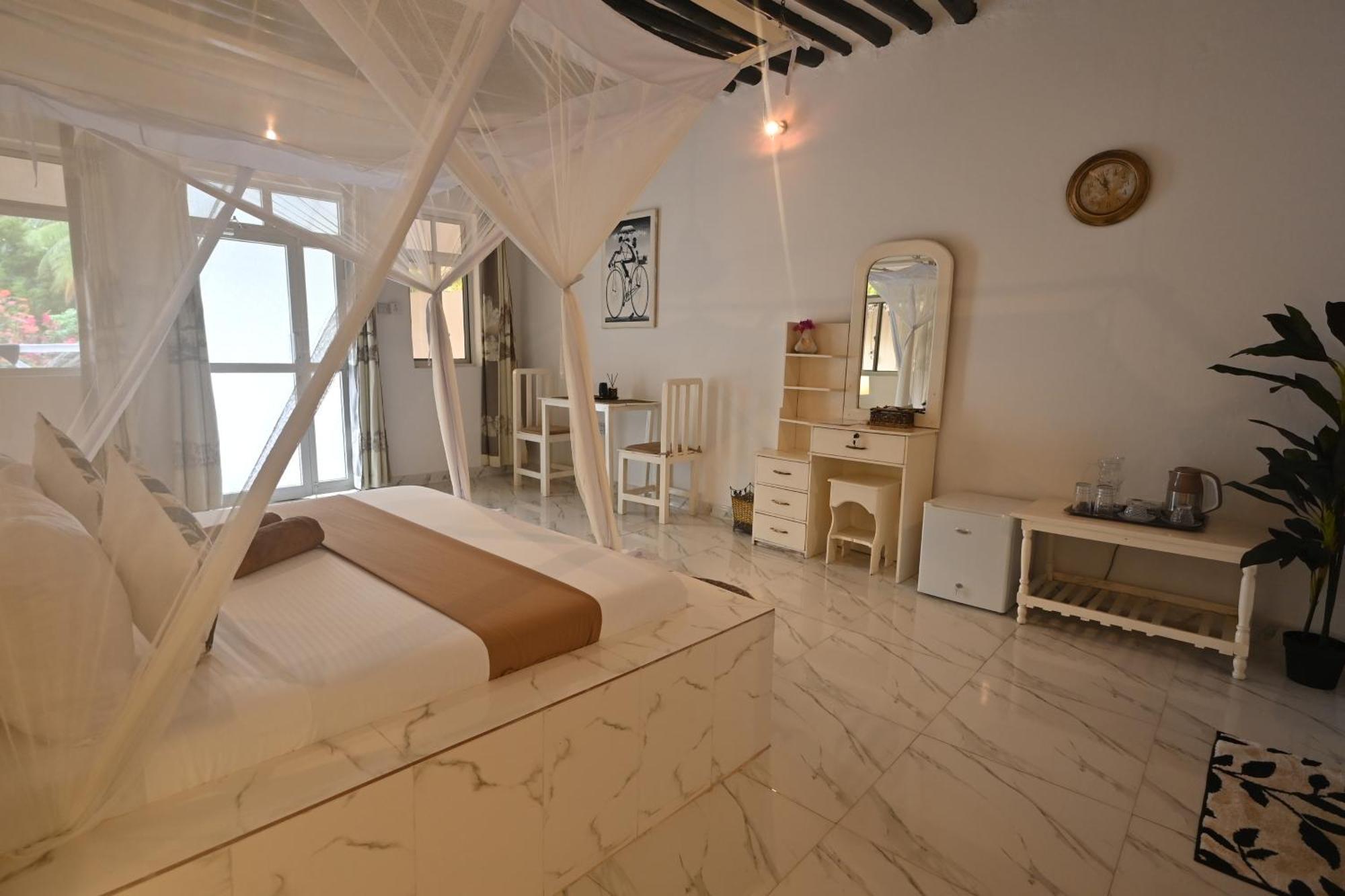 Ananda Zanzibar Hotel 2*